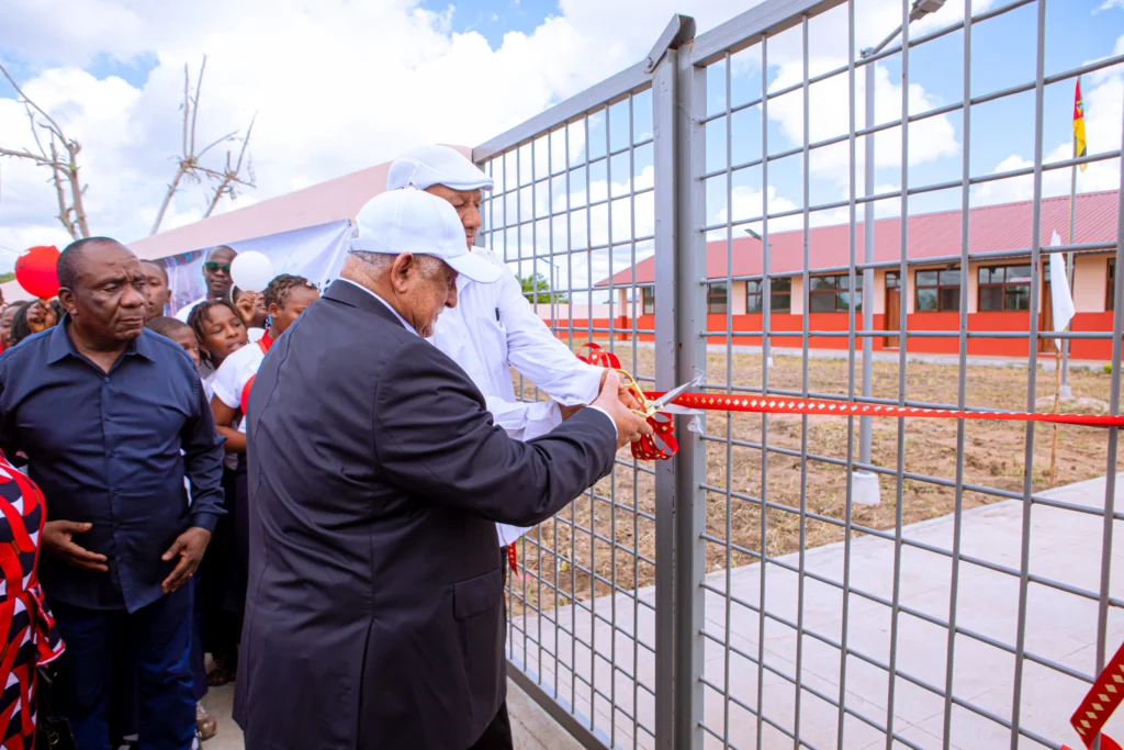Além da Conectividade